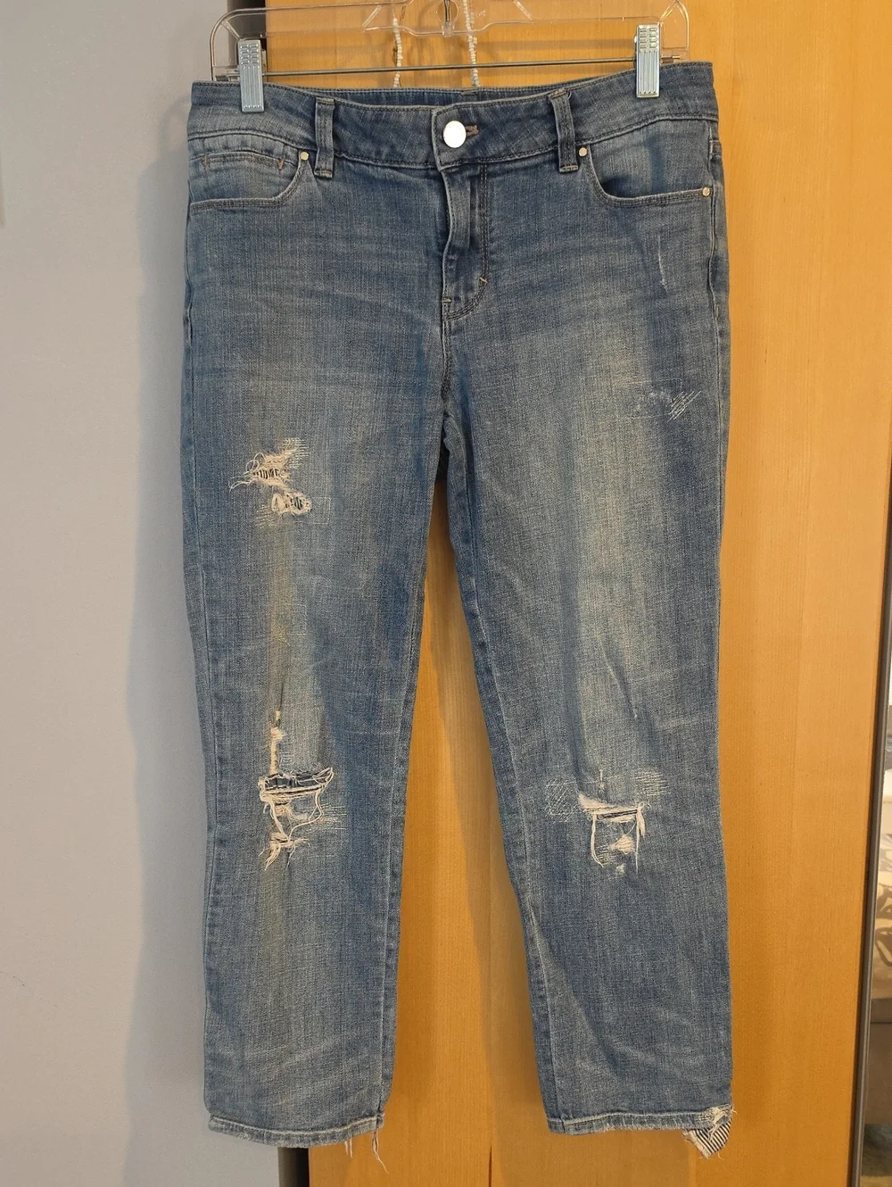 White House Black Market The Straight Distressed Cropped Blue Jeans